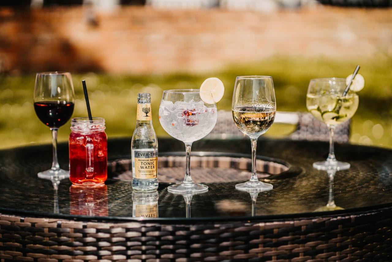 Elephant Hotel Pangbourne Εξωτερικό φωτογραφία