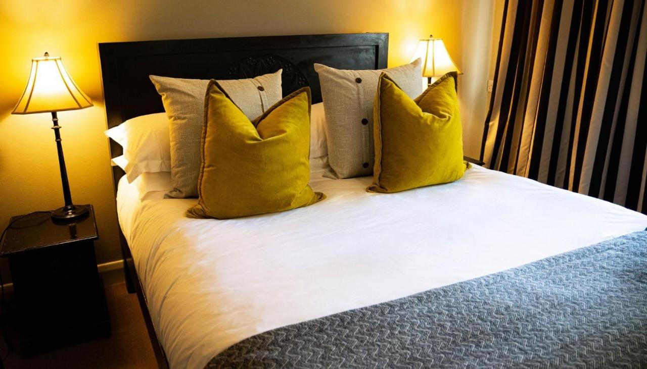 Elephant Hotel Pangbourne Εξωτερικό φωτογραφία