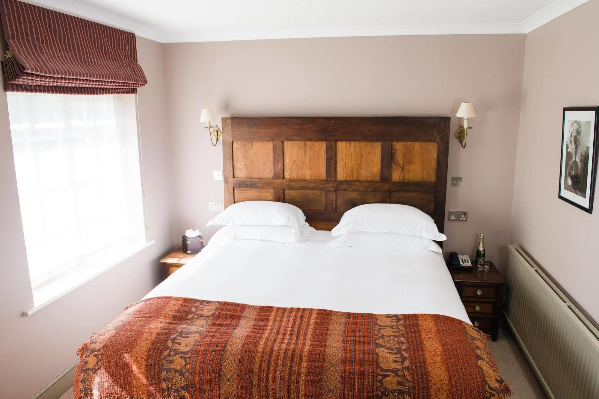 Elephant Hotel Pangbourne Εξωτερικό φωτογραφία