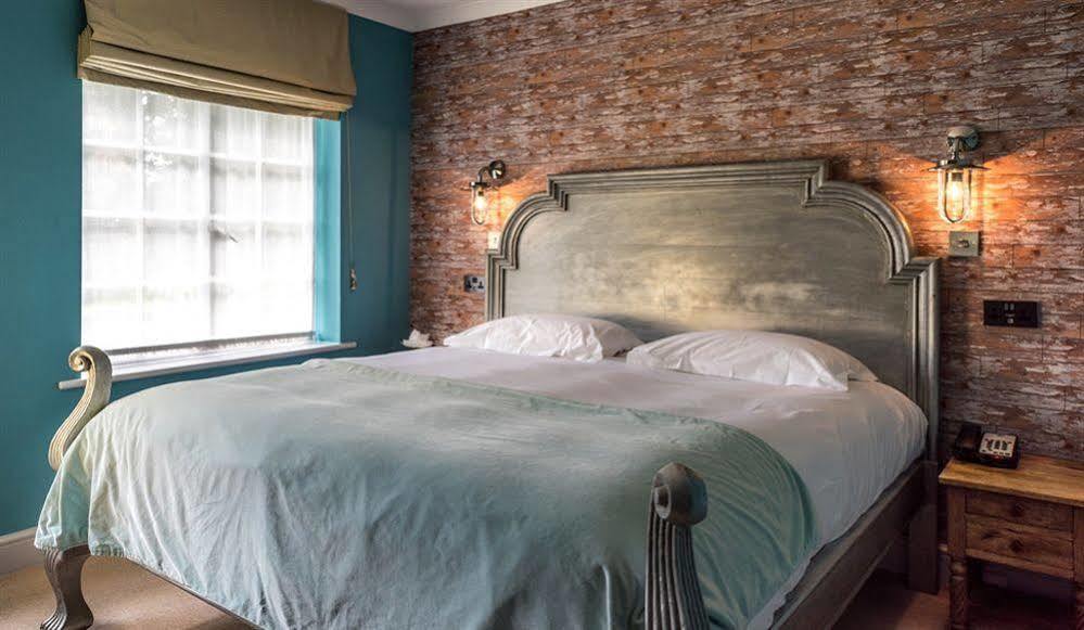 Elephant Hotel Pangbourne Εξωτερικό φωτογραφία