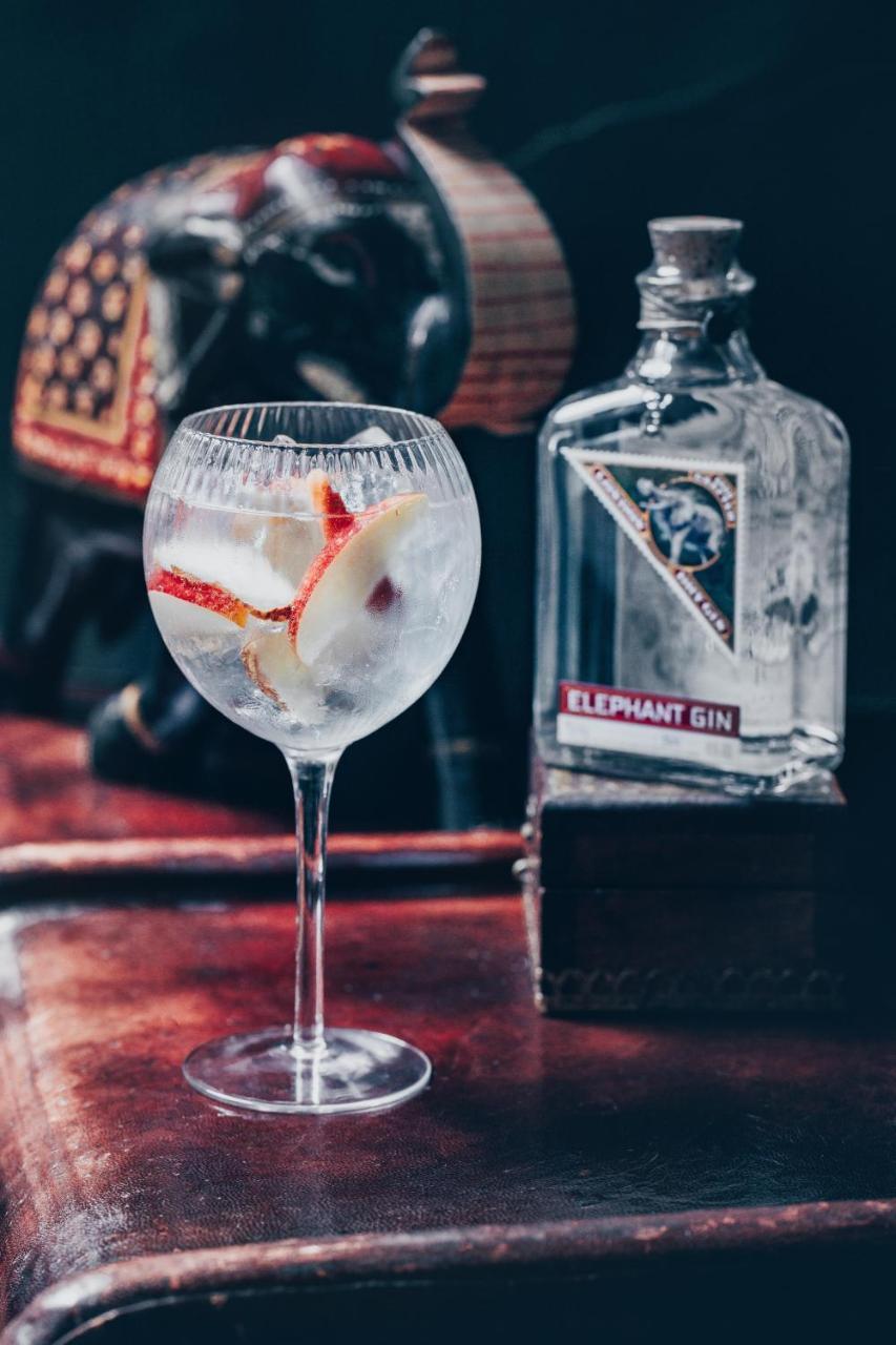 Elephant Hotel Pangbourne Εξωτερικό φωτογραφία